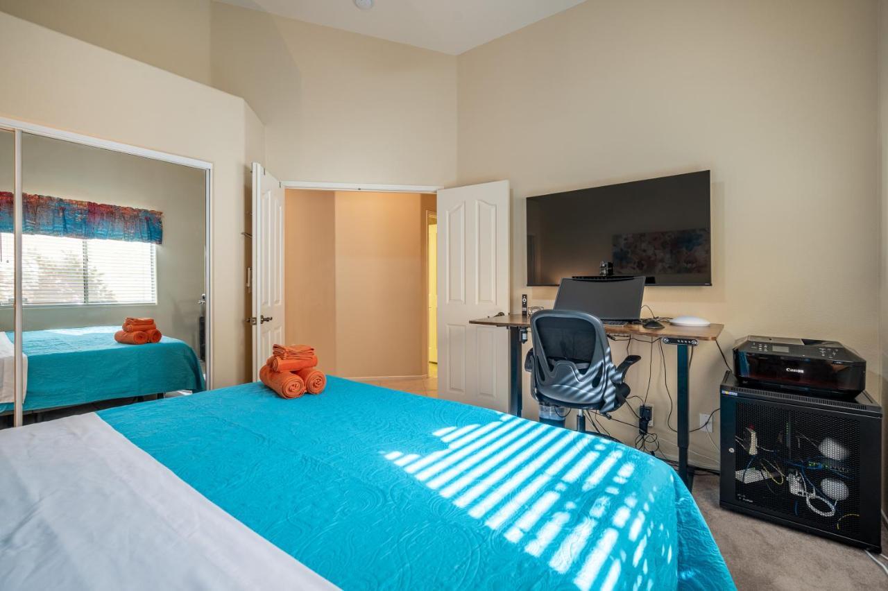 Coachella Chill: Luxury 4Br/4King Paradise Retreat Indio Εξωτερικό φωτογραφία
