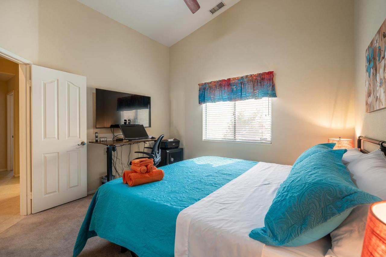 Coachella Chill: Luxury 4Br/4King Paradise Retreat Indio Εξωτερικό φωτογραφία
