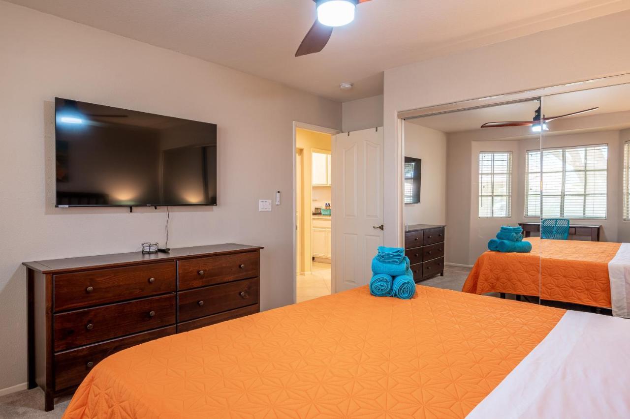Coachella Chill: Luxury 4Br/4King Paradise Retreat Indio Εξωτερικό φωτογραφία